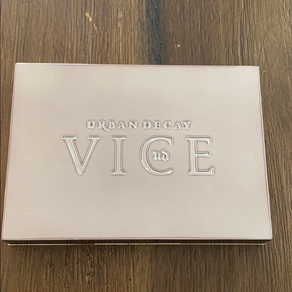 Urban Decay Vice Lipstick Palette